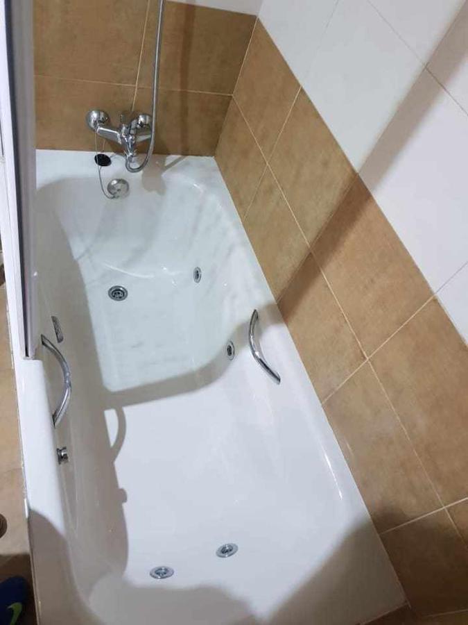 Centro Aparcamiento Gratuito Al Lado Del Pilar Apartman Zaragoza Kültér fotó