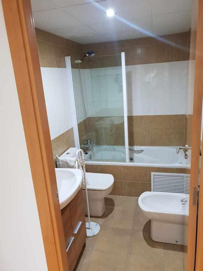 Centro Aparcamiento Gratuito Al Lado Del Pilar Apartman Zaragoza Kültér fotó