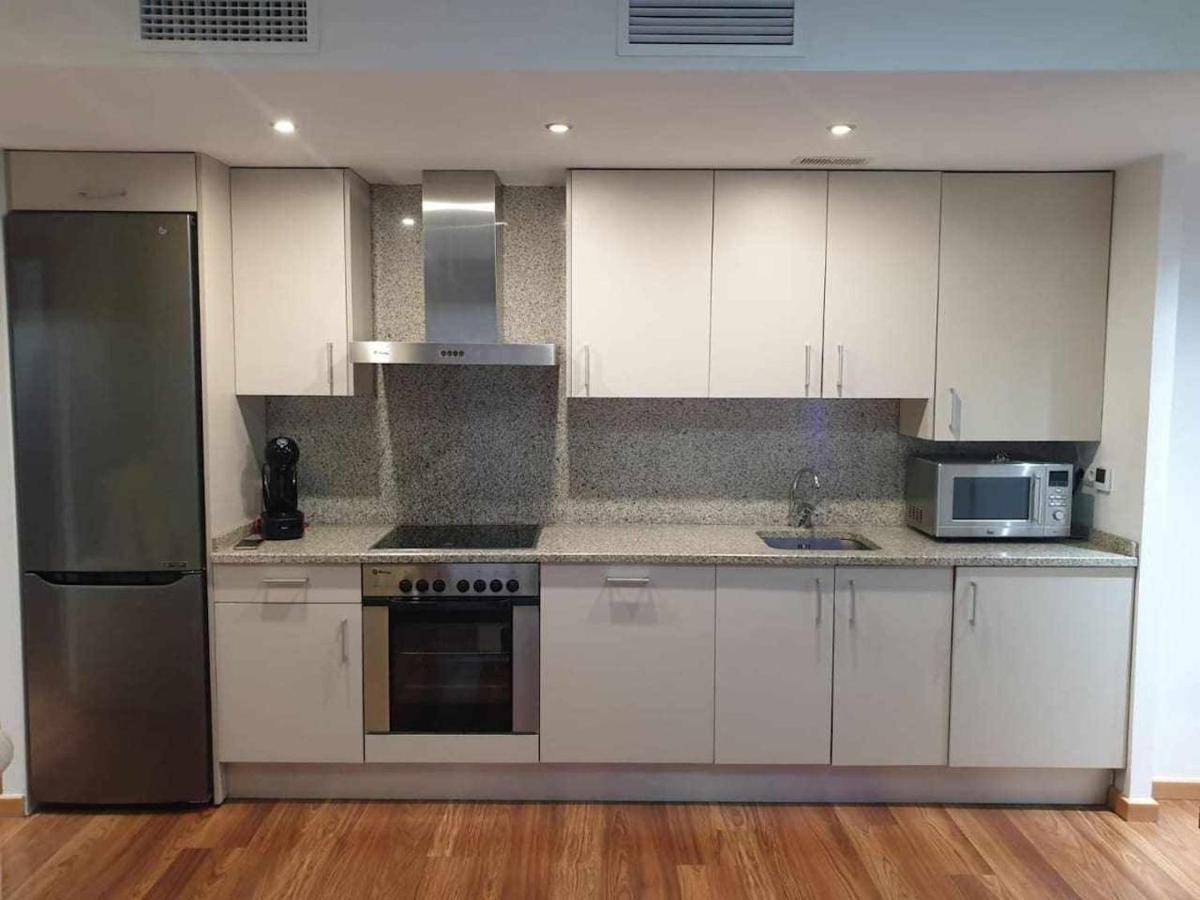 Centro Aparcamiento Gratuito Al Lado Del Pilar Apartman Zaragoza Kültér fotó