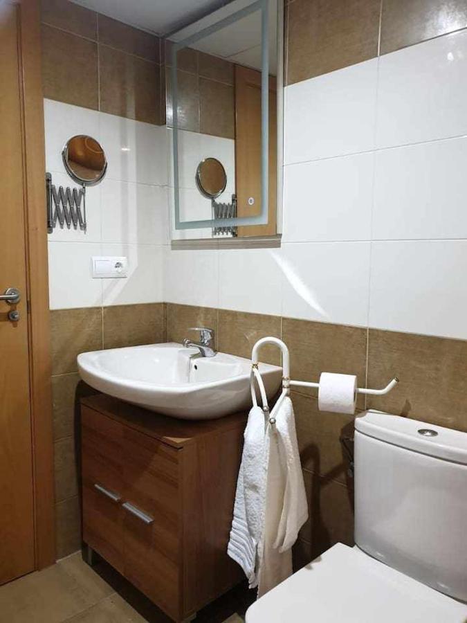 Centro Aparcamiento Gratuito Al Lado Del Pilar Apartman Zaragoza Kültér fotó