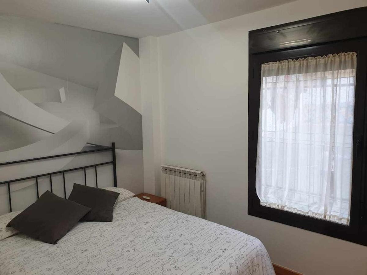 Centro Aparcamiento Gratuito Al Lado Del Pilar Apartman Zaragoza Kültér fotó