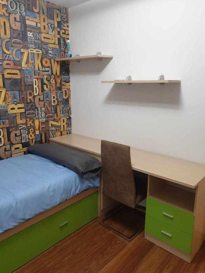 Centro Aparcamiento Gratuito Al Lado Del Pilar Apartman Zaragoza Kültér fotó